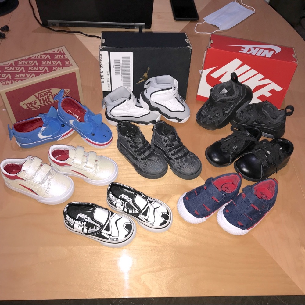 New Nike/Jordan Baby Shoe bundle Size 4- 4.5
